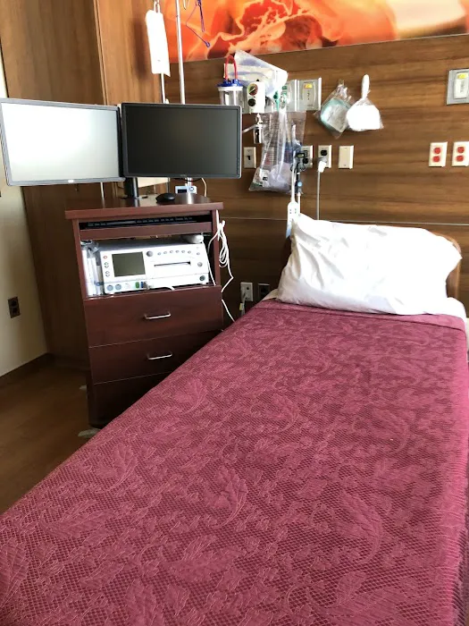 Community Hospital 8