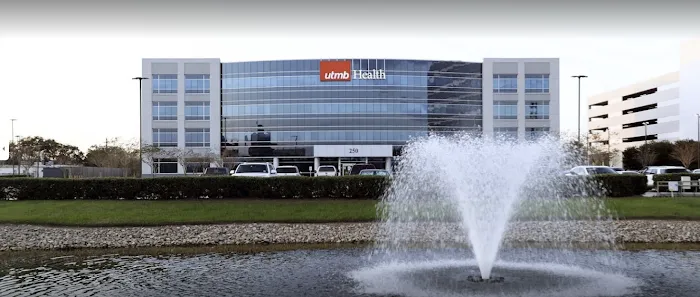 UTMB Health Cardiac Device Clinic, Clear Lake Hospital 1