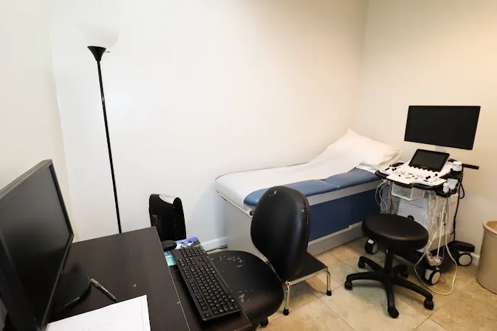 CLS Health: Texas Avenue Cardiology Clinic 6