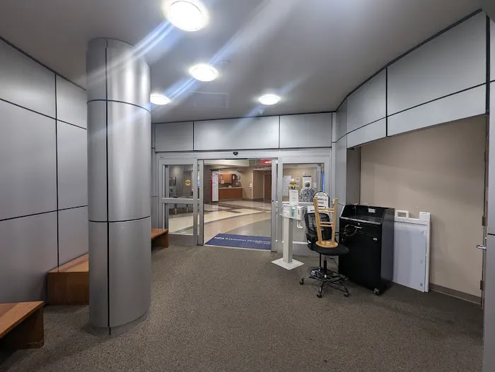 The Heart Hospital at HCA Houston Clear Lake 7