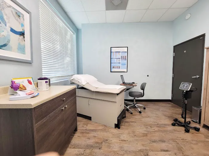 Advanced Heart & Vascular Center 4
