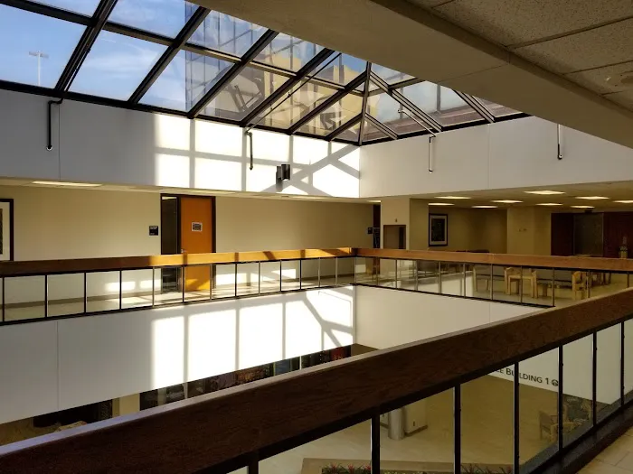 University Hospital Heart & Lung Clinic - UT Southwestern 5
