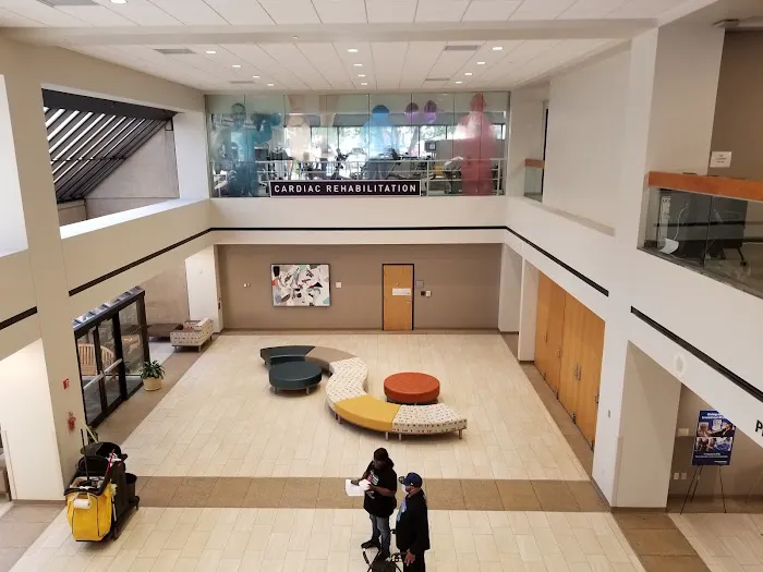 University Hospital Heart & Lung Clinic - UT Southwestern 4