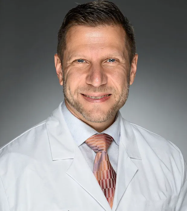 Dr. Robert Horvath-Csongradi 0