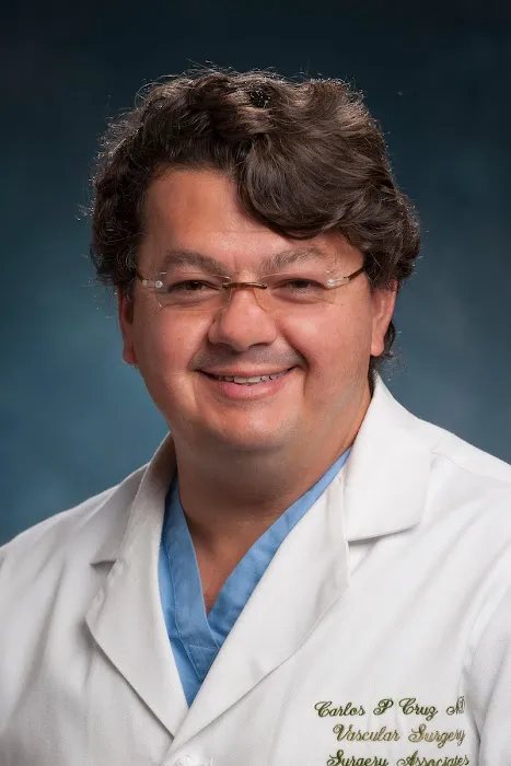 Carlos Cruz, MD 0