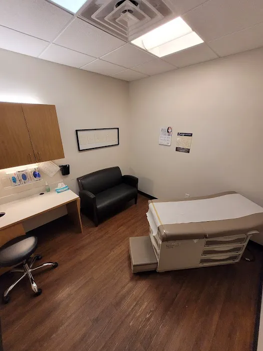 CareNow Urgent Care - Presidio Vista 5