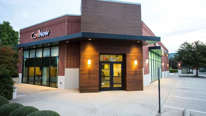 CareNow Urgent Care - Las Colinas - MacArthur 8
