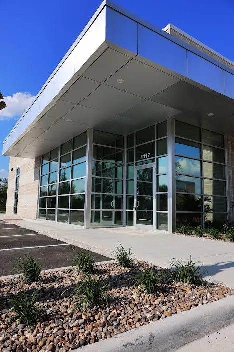 South Heart Clinic - Weslaco 3