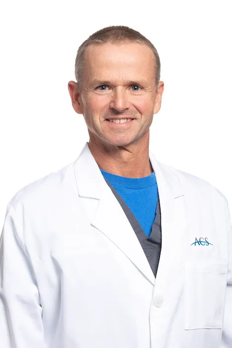 Dr. Michael H. Gooszen, M.D. 1
