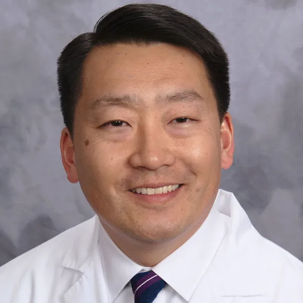 Robert Phang, MD 1