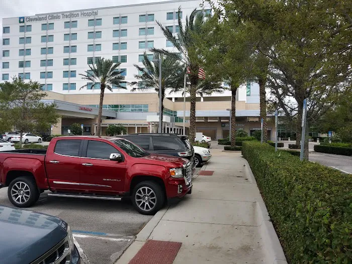 Cleveland Clinic Tradition Hospital 7