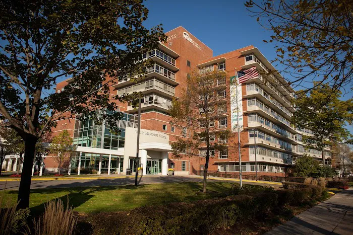 Weiss Memorial Hospital 7