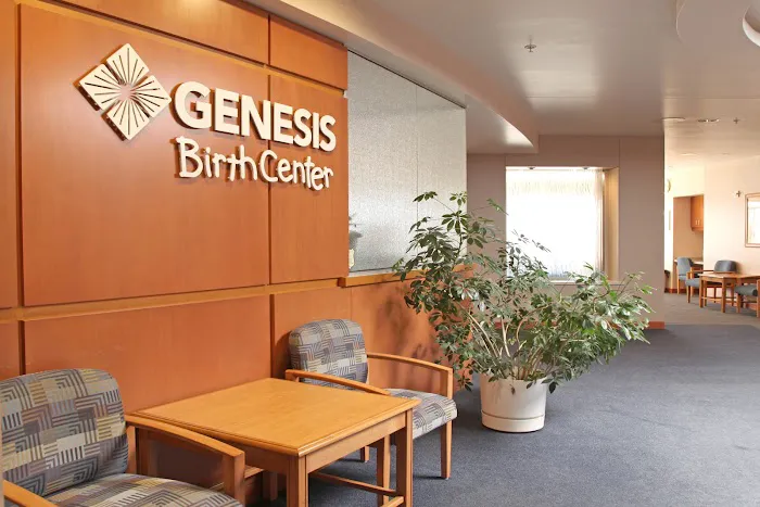 Genesis Medical Center, Davenport, East Rusholme Street 1