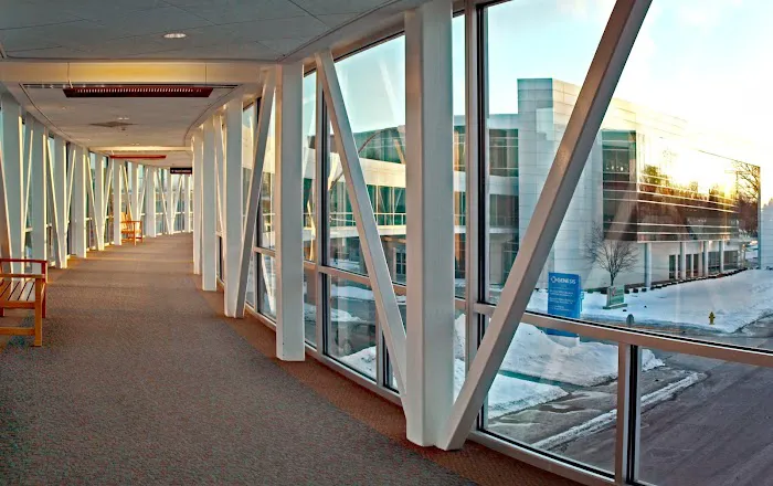 Genesis Medical Center, Davenport, East Rusholme Street 5