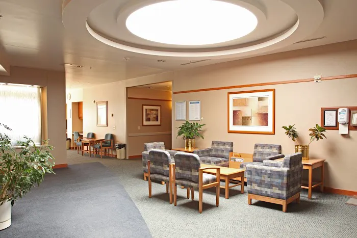 Genesis Medical Center, Davenport, East Rusholme Street 9