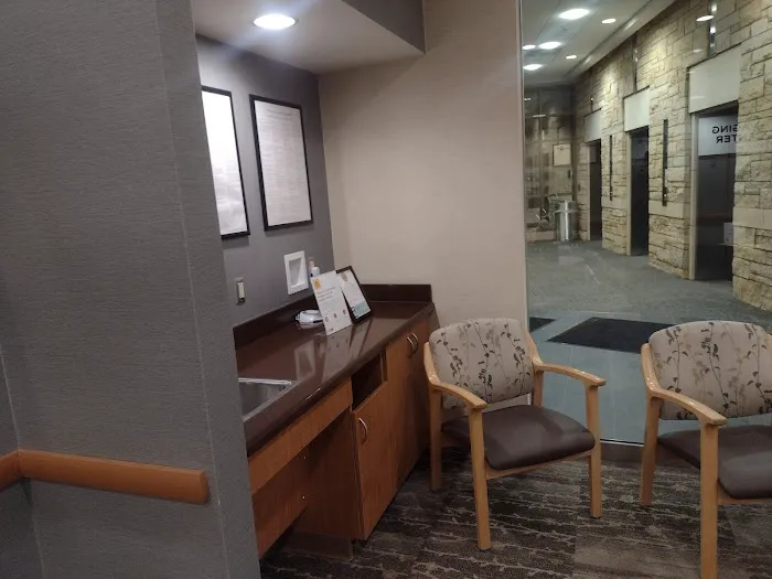 M Health Fairview Clinics and Specialty Center - Burnsville 0