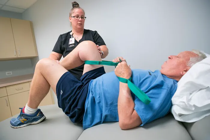 Diagnostic & Rehabilitative Center of Morris Hospital 5