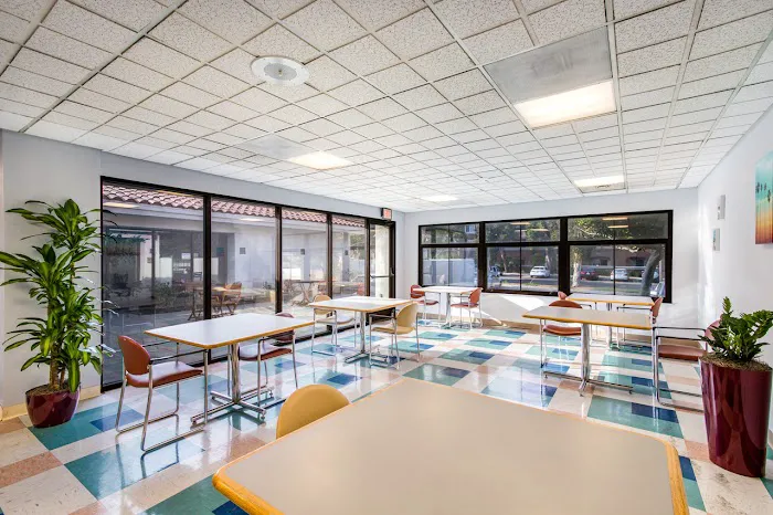 Kindred Hospital Brea 9