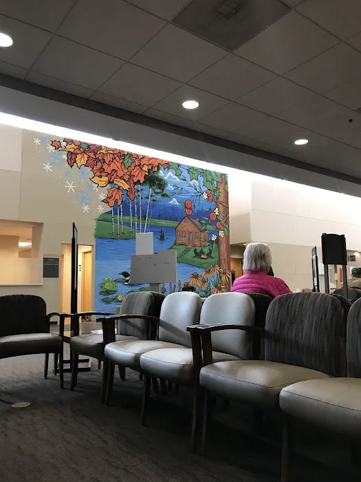 M Health Fairview Lakes Medical Center 5
