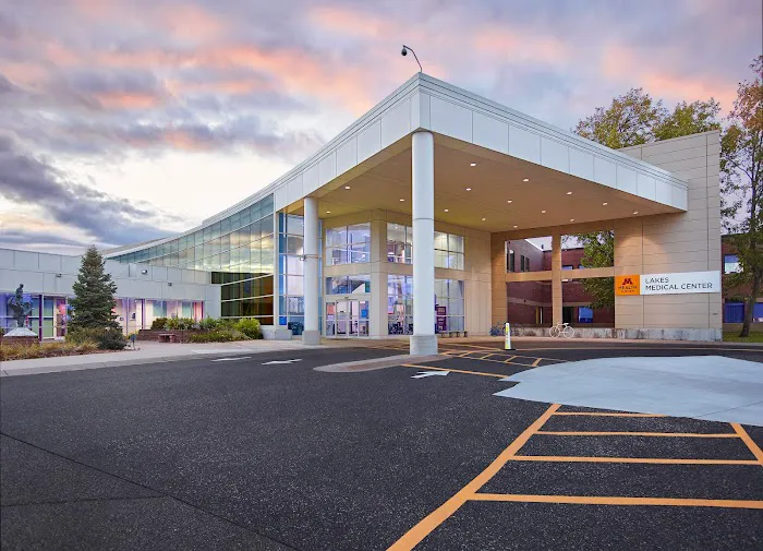 M Health Fairview Lakes Medical Center 8