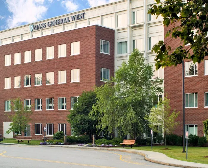 Mass General Imaging - Waltham 8