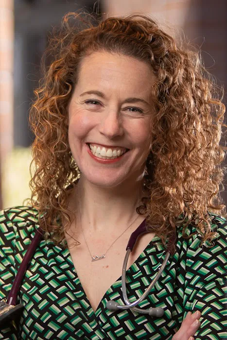 Mackenzie Lurie, PA-C 1