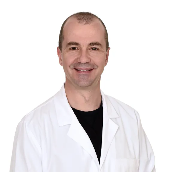 Akil Loli, MD 2