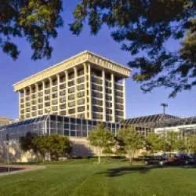 Mercy Hospital & Medical Center