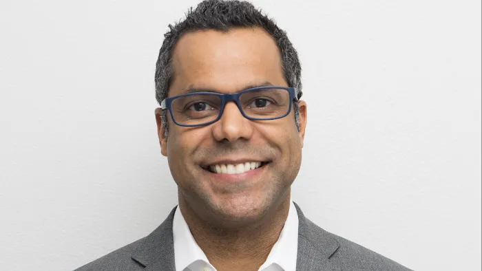 Dr. Victor Feliz De La Cruz, MD, FACC 3