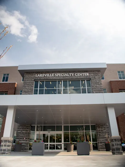 Allina Health Minneapolis Heart Institute at Allina Health Lakeville Specialty Center 2