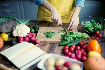 Healthy Eating Strategies After a Heart Attack to Support Recovery