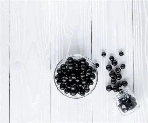 Antioxidant Powerhouses: Protecting Your Heart Cells Naturally and Effectively