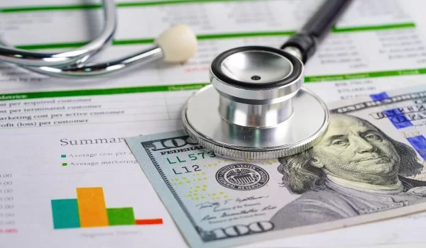 Managing Medical Bills and Expenses – Smart Strategies for Financial Health