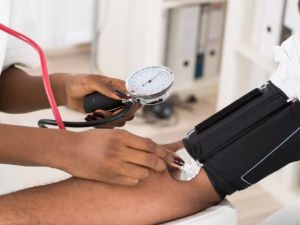 How to Manage High Blood Pressure During Stressful Events Naturally and Effectively