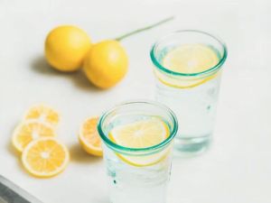 Lemon Water for Detoxification and Hydration: Benefits for Your Health