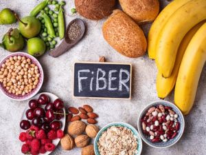 How to Reduce Cholesterol With Fiber-Rich Foods