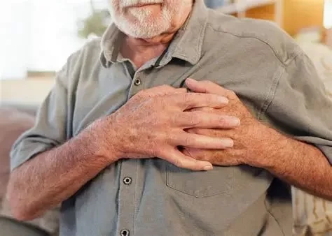 How to Recognize the Signs of Heart Stress in Daily Life