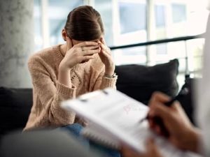 How to Cope With Heart Disease Anxiety and Fear: Practical Tips and Strategies