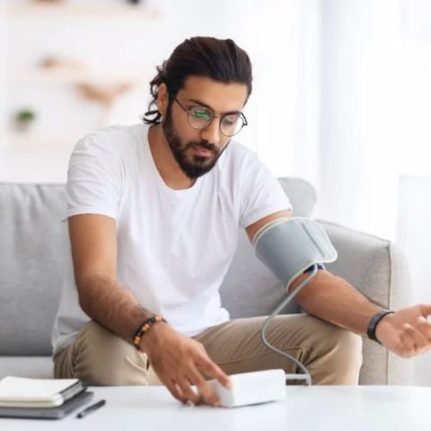 How to Lower Blood Pressure with Diet and Lifestyle Changes